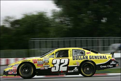 Жак Вильнев за рулем Toyota Camry, Монреаль, 2009 г.