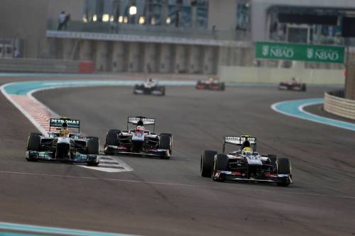 Гран При Абу Даби. Эстебан Гутьеррес (справа)