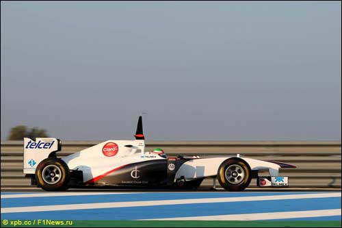 Серхио Перес за рулем Sauber C30