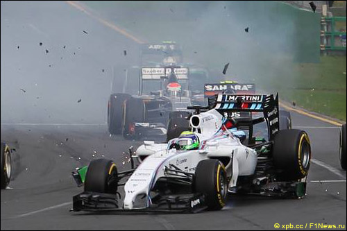 Авария Фелипе Массы и Камуи Кобаяши