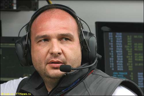 Колин Коллес