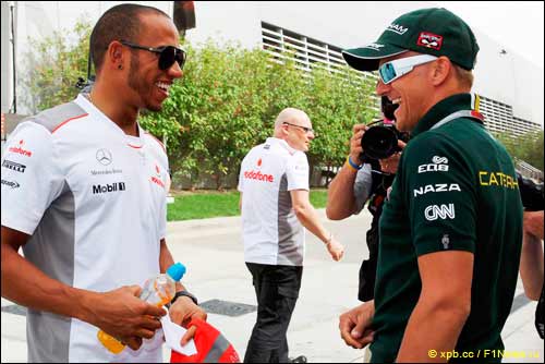 Льюис Хэмилтон и Хейкки Ковалайнен