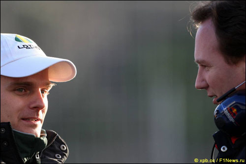 Хейкки Ковалайнен и Кристиан Хорнер