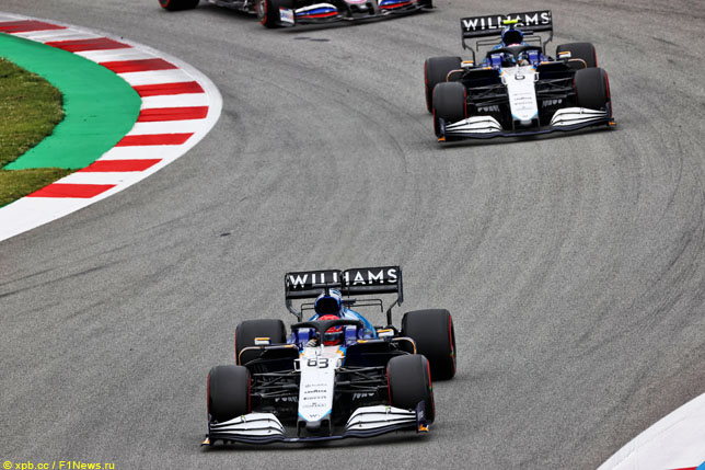 Джордж Расселл и Николас Латифи