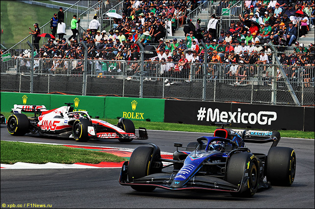 Алекс Элбон