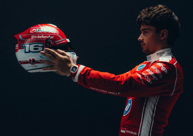 Шарль Леклер и его новый шлем, фото из социальных сетей