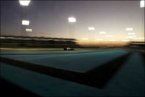 Пастор Мальдонадо на трассе Гран При Абу-Даби