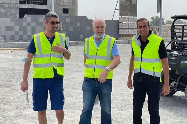 Майкл Маси проводит инспекцию в Джидде. Фото: пресс-служба Гран При Саудовской Аравии