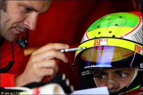 Фелипе Масса на тестах в Сильверстоуне