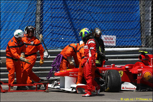 Фелипе Масса после аварии