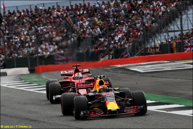 Макс Ферстаппен и Себастьян Феттель