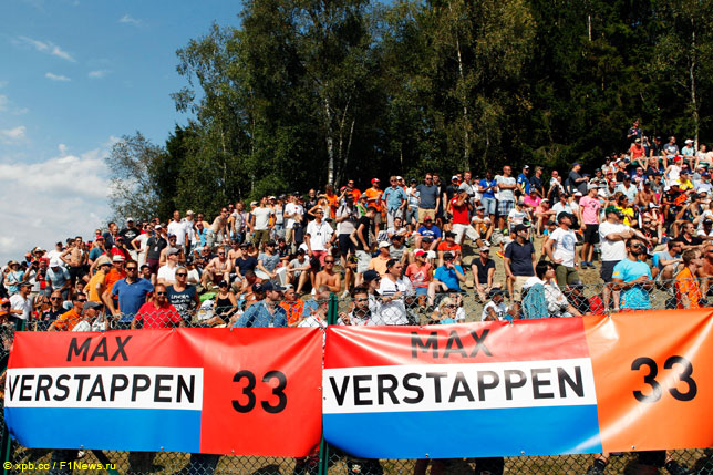 Болельщики Макса Ферстаппена в Спа