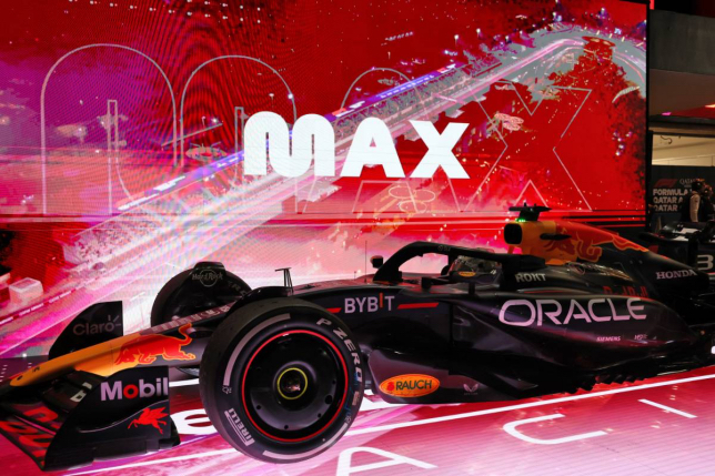 Машина Макса Ферстаппена после его прошлогодней победы в Катаре, фото XPB