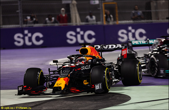 Макс Ферстаппен