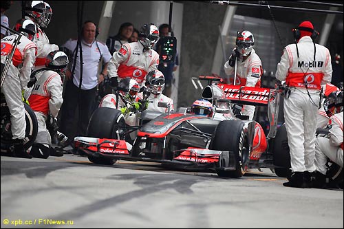 Пит-стоп McLaren