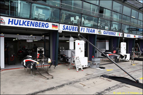 Боксы Sauber