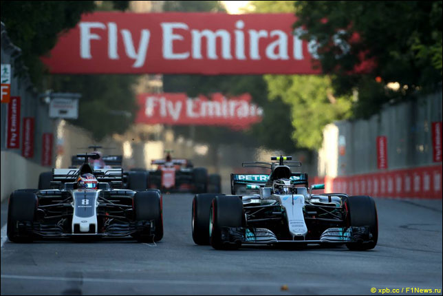 Роман Грожан и Валттери Боттас