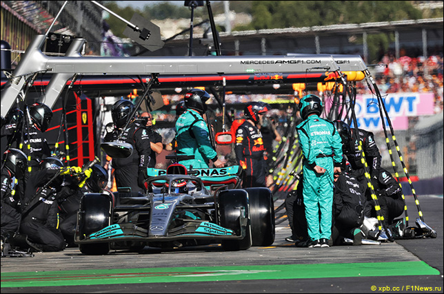 Джордж Расселл