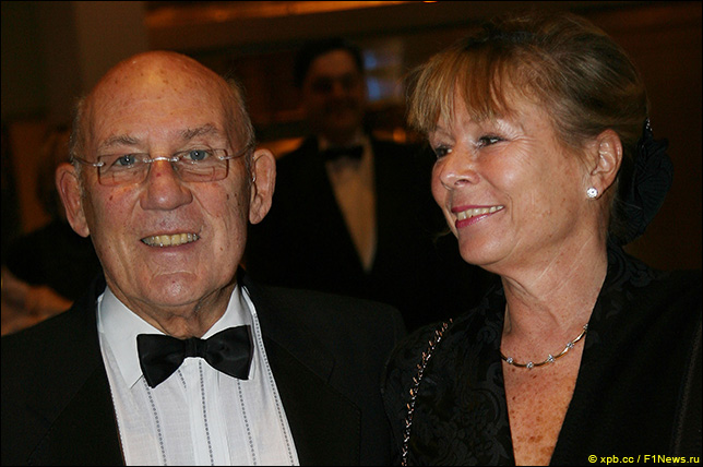 Дети Стирлинга Мосса судятся за его наследство