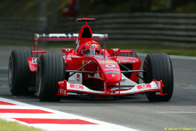 Михаэль Шумахер за рулём Ferrari F2003-GA в Монце, 2003 год