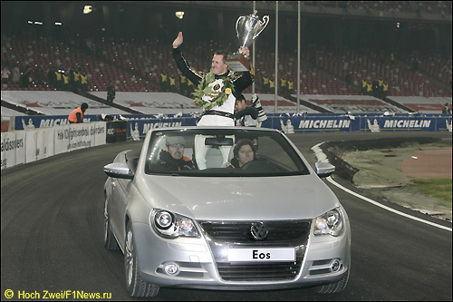 Михаэль Шумахер во время Гонки Чемпионов