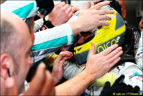 Нико Росберг принимает поздравления