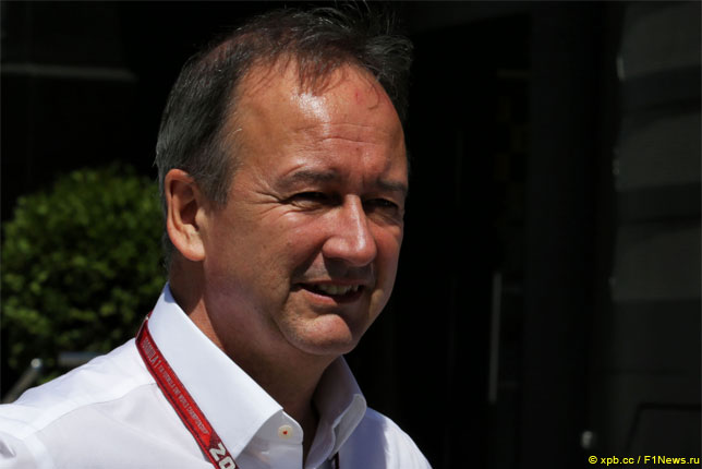 Джонатан Нил