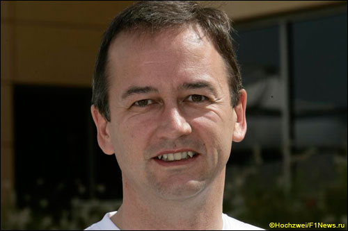 Джонатан Нил