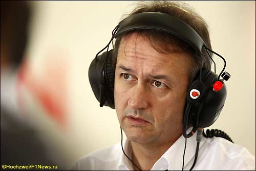 Джонатан Нил