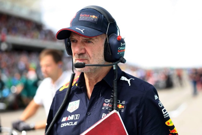 Эдриан Ньюи, фото XPB