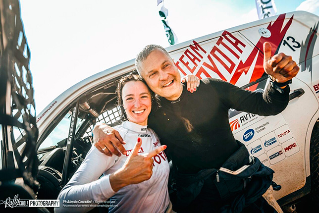 Анастасия Нифонтова и Олег Уперенко