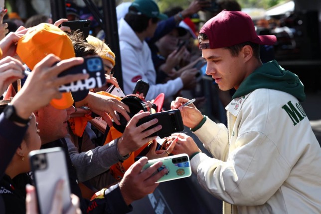 Ландо Норрис на встрече с австралийскми болельщиками, фото XPB