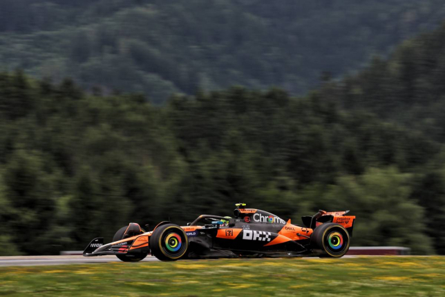 Ландо Норрис за рулём MCL39 на Red Bull RIng, фото XPB