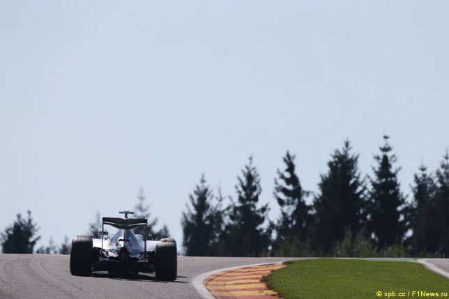 Льюис Хэмилтон в Спа, 2015 год