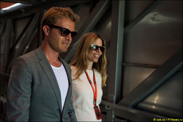 Нико Росберг с женой Вивиан