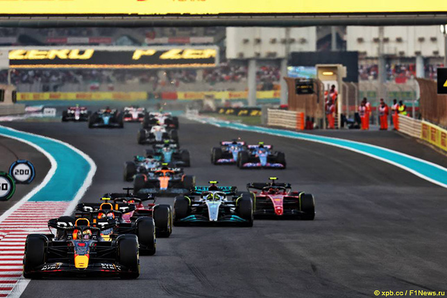 Старт Гран При Абу-Даби