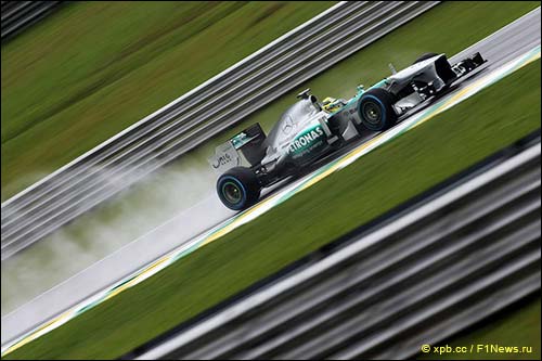 Нико Росберг на трассе в Сан-Паулу, 2013 год