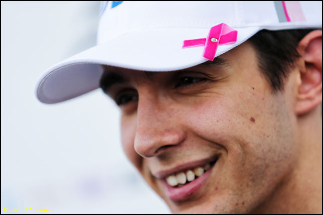 Эстебан Окон