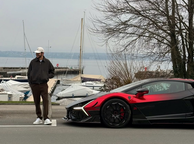 Эстебан Окон и его новая Lamborghini, фото из социальных сетей