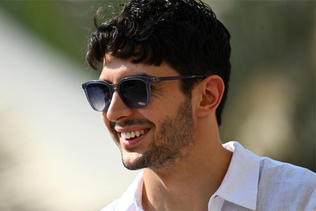 Эстебан Окон