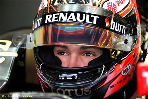 Эстебан Окон