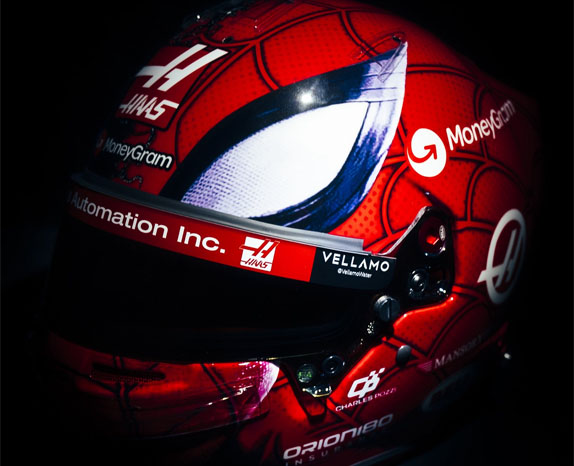 Шлем Эстабана Окона для Гран При Лас-Вегаса