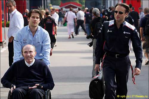 Адам Парр (справа) и Фрэнк Уильямс, 2011 год