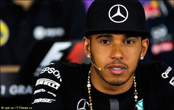 Льюис Хэмилтон