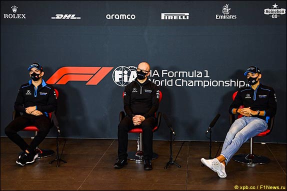 Николас Латифи, Саймон Робертс и Джордж Расселл