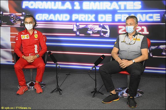 Лоран Мекис (Fеrrari) и Марио Изола (Pirelli)