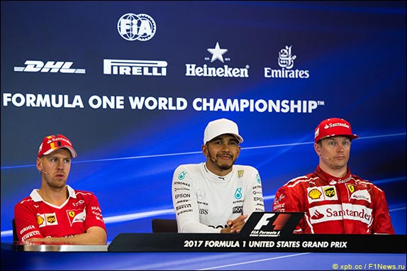 Пресс-конференция после гонки