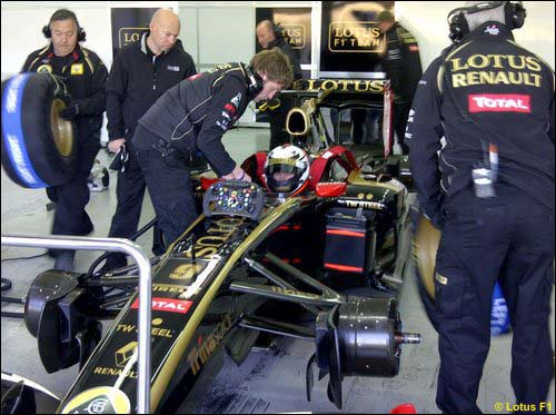 Кими Райкконен на тестах в Валенсии