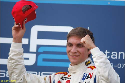 Виталий Петров