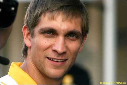 Виталий Петров